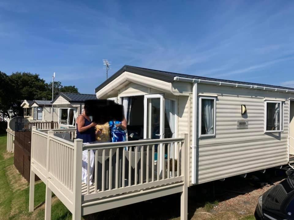 Luxury Caravan At Turnberry - Short Walk To Beach Гървън Екстериор снимка